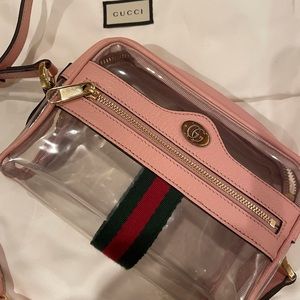 Authentic, NEW Gucci clear/light pink crossbody handbag. Perfect for concerts!